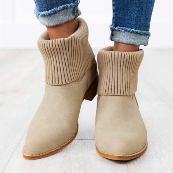 CCOCCI Shoes - NEW CCOCCI Ribbed Knit Cuff Taupe Boot 6